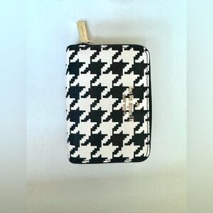 Kate Spade houndstooth wallet NWT